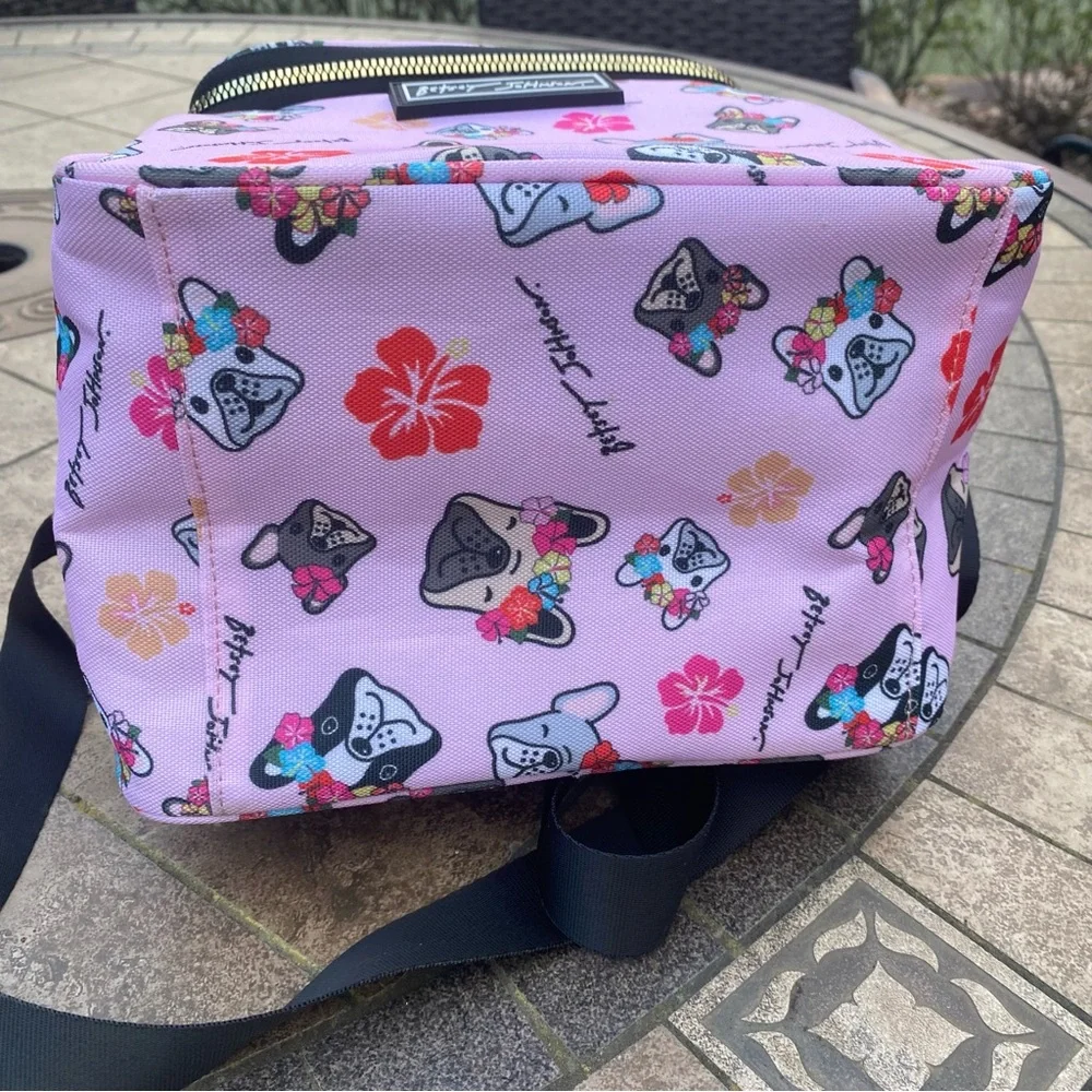 Betsey Johnson betsey johnson
